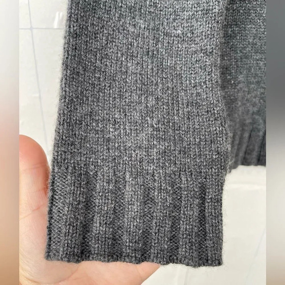 Dolce and Gabbana cashmere preppy aesthetic knitted cardigan 44/8 - Picture 6 of 17